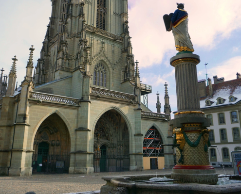 Portale della cattedrale di Berna, highlight della Visita guidata Berna: Centro Storico Gotico